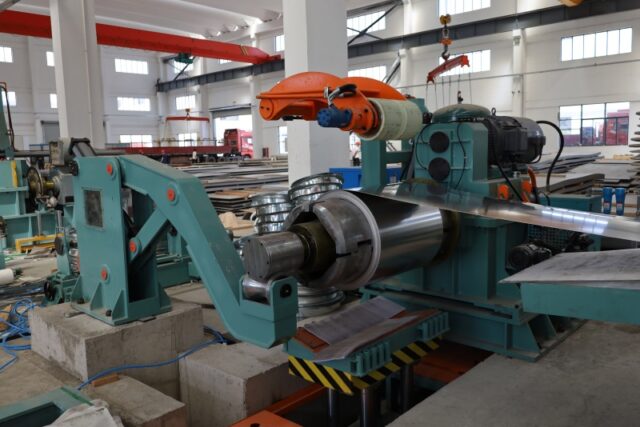 stainless-steel-flying-shear-cut-to-length-machine